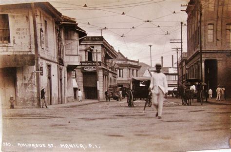 Calle Anloague circa 1900 .